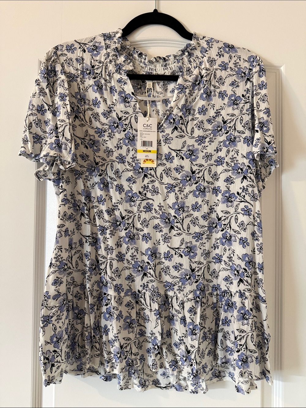 C&C California White Blouse with Blue Floral Print and Ruffle Hem